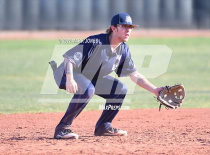 Thumbnail 1 in Durango vs. Willow Canyon (Coach Bob Invitational) photogallery.
