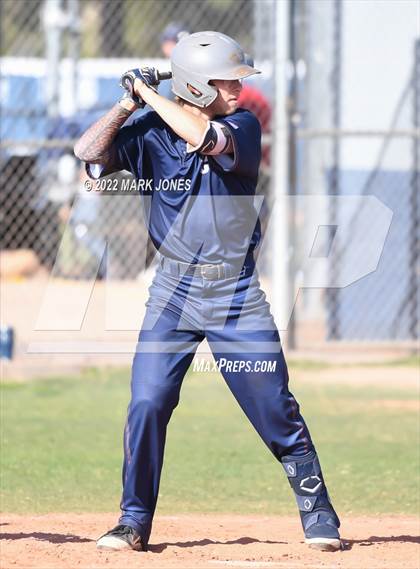 Thumbnail 2 in Durango vs. Willow Canyon (Coach Bob Invitational) photogallery.