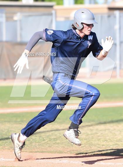 Thumbnail 2 in Durango vs. Willow Canyon (Coach Bob Invitational) photogallery.