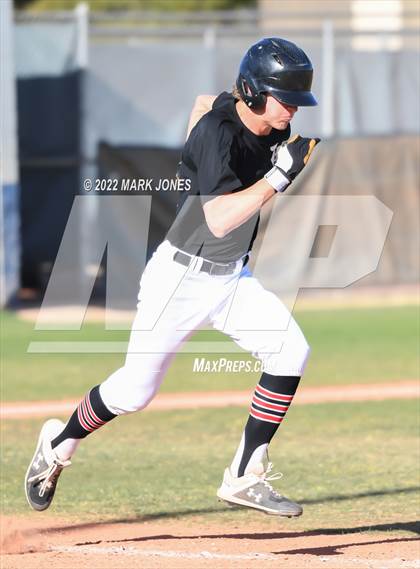 Thumbnail 2 in Durango vs. Willow Canyon (Coach Bob Invitational) photogallery.