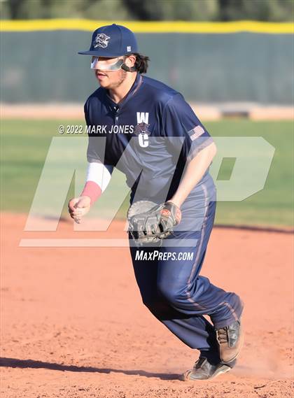 Thumbnail 2 in Durango vs. Willow Canyon (Coach Bob Invitational) photogallery.