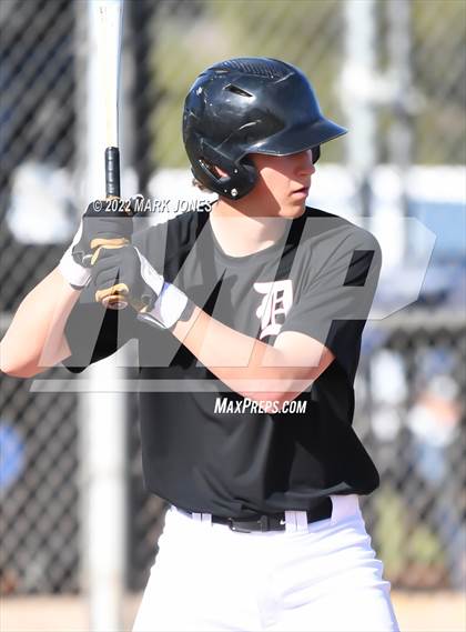 Thumbnail 2 in Durango vs. Willow Canyon (Coach Bob Invitational) photogallery.