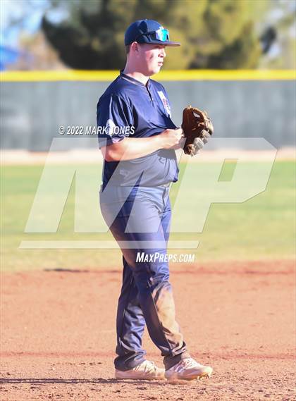 Thumbnail 3 in Durango vs. Willow Canyon (Coach Bob Invitational) photogallery.
