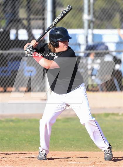 Thumbnail 2 in Durango vs. Willow Canyon (Coach Bob Invitational) photogallery.
