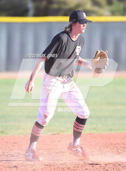 Thumbnail 1 in Durango vs. Willow Canyon (Coach Bob Invitational) photogallery.