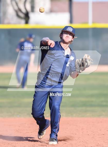 Thumbnail 1 in Durango vs. Willow Canyon (Coach Bob Invitational) photogallery.