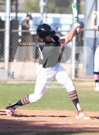 Thumbnail 3 in Durango vs. Willow Canyon (Coach Bob Invitational) photogallery.