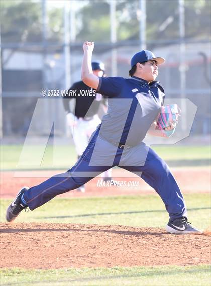 Thumbnail 1 in Durango vs. Willow Canyon (Coach Bob Invitational) photogallery.