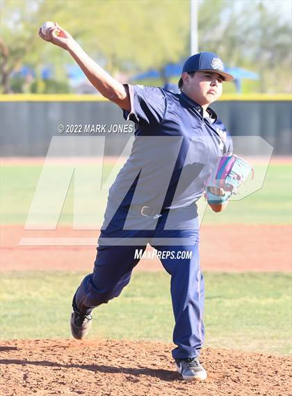 Thumbnail 2 in Durango vs. Willow Canyon (Coach Bob Invitational) photogallery.