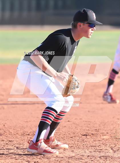 Thumbnail 1 in Durango vs. Willow Canyon (Coach Bob Invitational) photogallery.