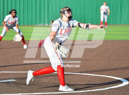 Thumbnail 1 in Lake Belton vs Liberty (UIL 4A Regional Playoff) photogallery.