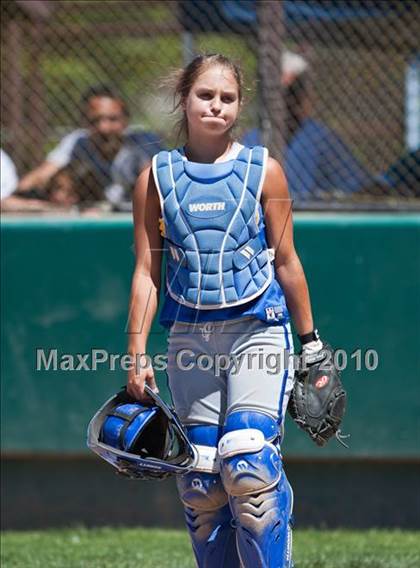 Thumbnail 2 in Cloverdale vs. Berean Christian (CIF NCS D4 Final) photogallery.