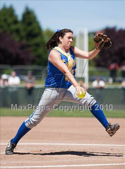 Thumbnail 2 in Cloverdale vs. Berean Christian (CIF NCS D4 Final) photogallery.