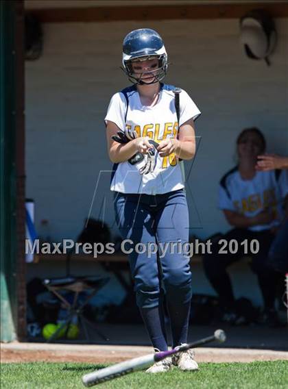 Thumbnail 3 in Cloverdale vs. Berean Christian (CIF NCS D4 Final) photogallery.