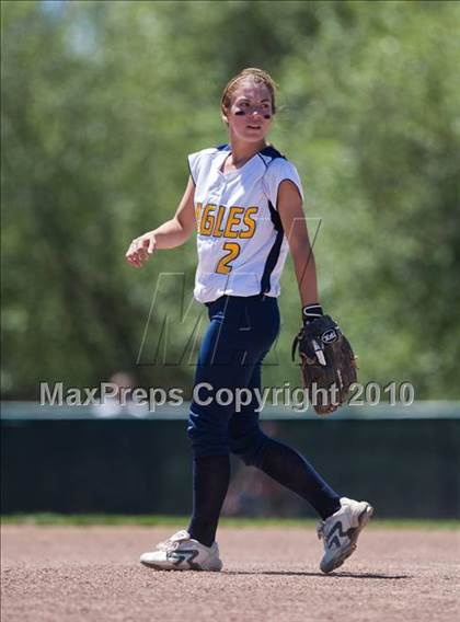 Thumbnail 3 in Cloverdale vs. Berean Christian (CIF NCS D4 Final) photogallery.