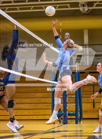 Thumbnail 3 in Northwood Temple Academy @ Fayetteville Academy photogallery.