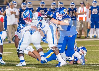 Thumbnail 2 in Serra vs. Serra (Honor Bowl-NorCal) photogallery.