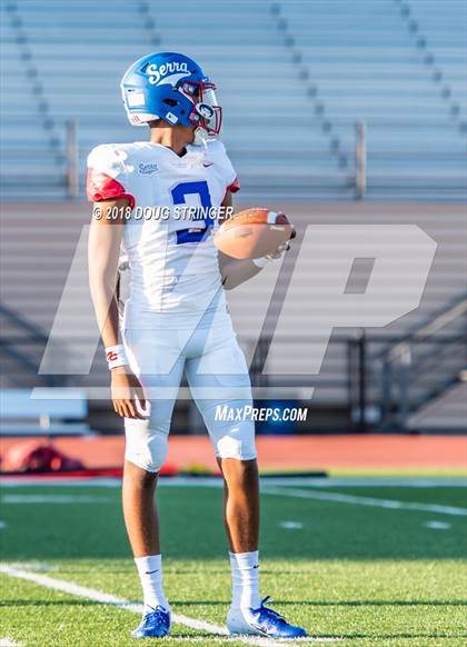 Thumbnail 2 in Serra vs. Serra (Honor Bowl-NorCal) photogallery.