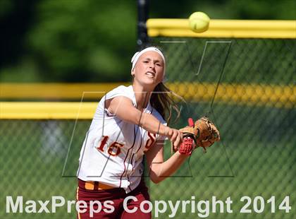 Thumbnail 1 in Wolcott @ St. Joseph (CIAC Class M 1st Round) photogallery.