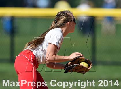 Thumbnail 2 in Wolcott @ St. Joseph (CIAC Class M 1st Round) photogallery.
