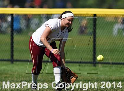 Thumbnail 1 in Wolcott @ St. Joseph (CIAC Class M 1st Round) photogallery.