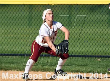 Thumbnail 3 in Wolcott @ St. Joseph (CIAC Class M 1st Round) photogallery.