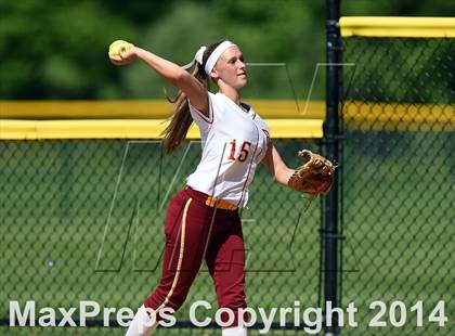 Thumbnail 3 in Wolcott @ St. Joseph (CIAC Class M 1st Round) photogallery.