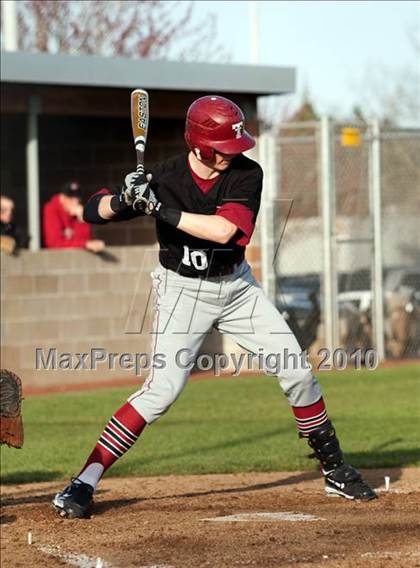 Thumbnail 1 in Tualatin @ Clackamas photogallery.