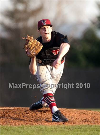 Thumbnail 2 in Tualatin @ Clackamas photogallery.