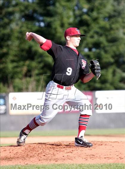 Thumbnail 2 in Tualatin @ Clackamas photogallery.