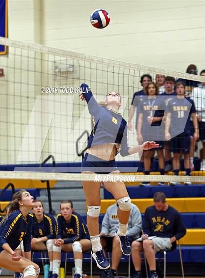 Thumbnail 2 in East Catholic @ RHAM photogallery.