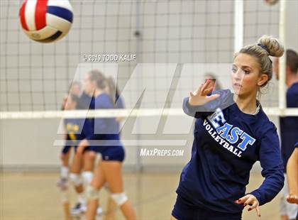 Thumbnail 3 in East Catholic @ RHAM photogallery.