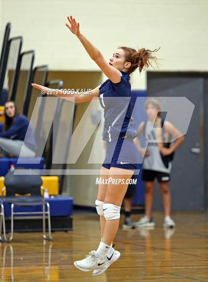 Thumbnail 2 in East Catholic @ RHAM photogallery.
