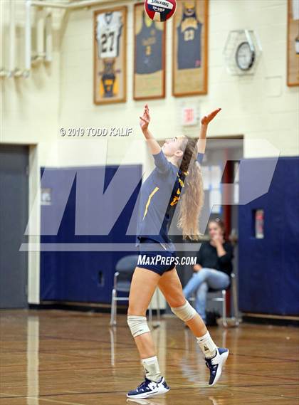Thumbnail 1 in East Catholic @ RHAM photogallery.