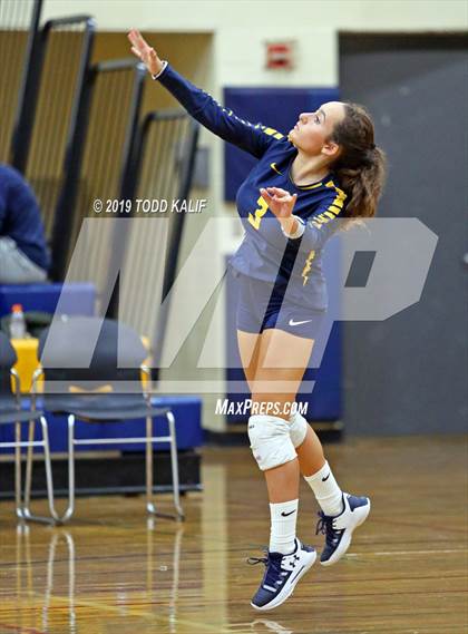 Thumbnail 2 in East Catholic @ RHAM photogallery.