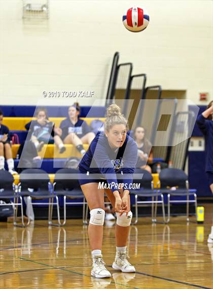 Thumbnail 3 in East Catholic @ RHAM photogallery.