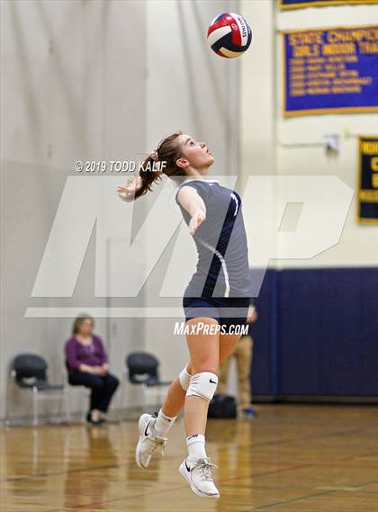 Thumbnail 3 in East Catholic @ RHAM photogallery.