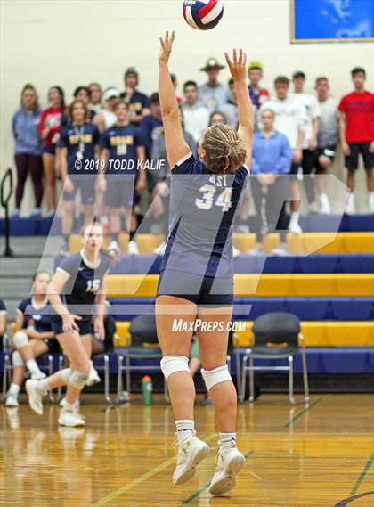 Thumbnail 3 in East Catholic @ RHAM photogallery.