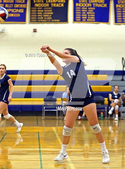 Thumbnail 2 in East Catholic @ RHAM photogallery.
