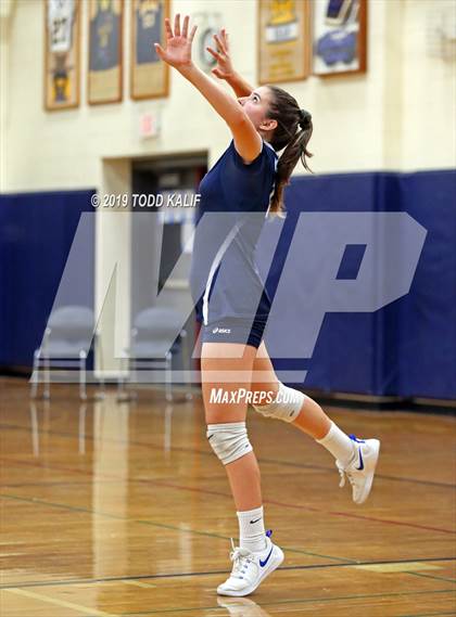 Thumbnail 3 in East Catholic @ RHAM photogallery.
