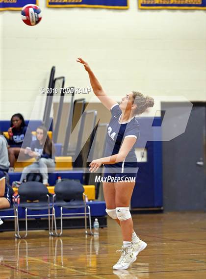 Thumbnail 1 in East Catholic @ RHAM photogallery.