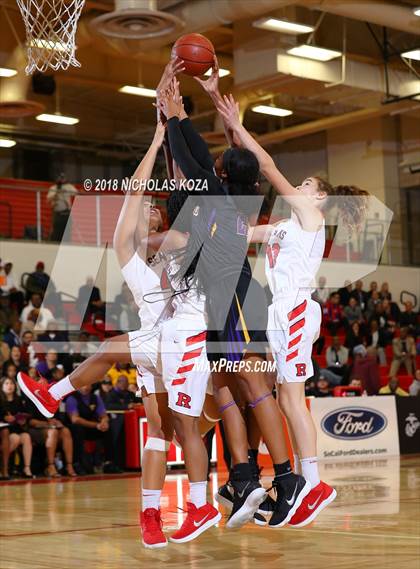 Thumbnail 3 in Lynwood vs. Redondo Union (CIF SS D2 Finals) photogallery.