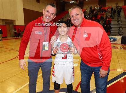 Thumbnail 2 in Lynwood vs. Redondo Union (CIF SS D2 Finals) photogallery.