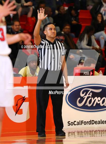 Thumbnail 1 in Lynwood vs. Redondo Union (CIF SS D2 Finals) photogallery.