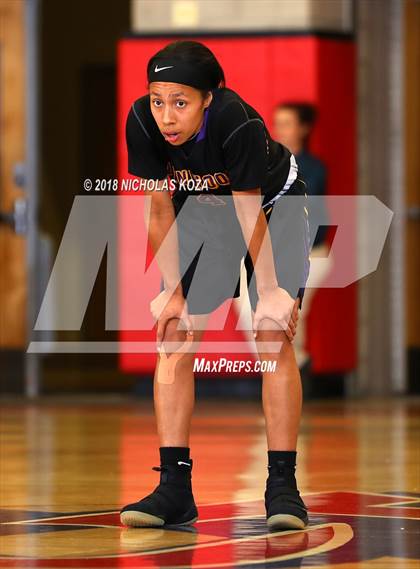 Thumbnail 1 in Lynwood vs. Redondo Union (CIF SS D2 Finals) photogallery.