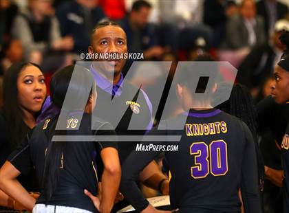 Thumbnail 2 in Lynwood vs. Redondo Union (CIF SS D2 Finals) photogallery.