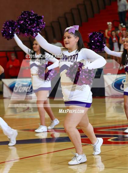 Thumbnail 1 in Lynwood vs. Redondo Union (CIF SS D2 Finals) photogallery.