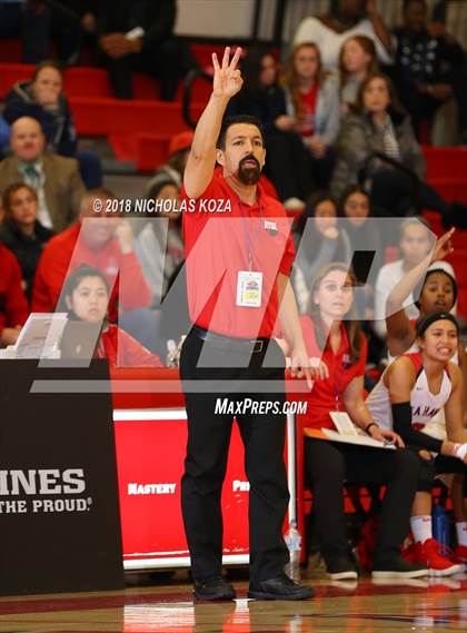 Thumbnail 1 in Lynwood vs. Redondo Union (CIF SS D2 Finals) photogallery.