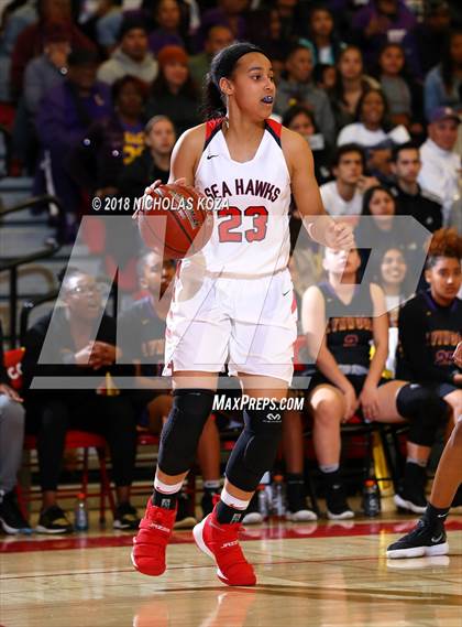 Thumbnail 3 in Lynwood vs. Redondo Union (CIF SS D2 Finals) photogallery.