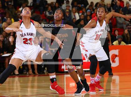 Thumbnail 3 in Lynwood vs. Redondo Union (CIF SS D2 Finals) photogallery.